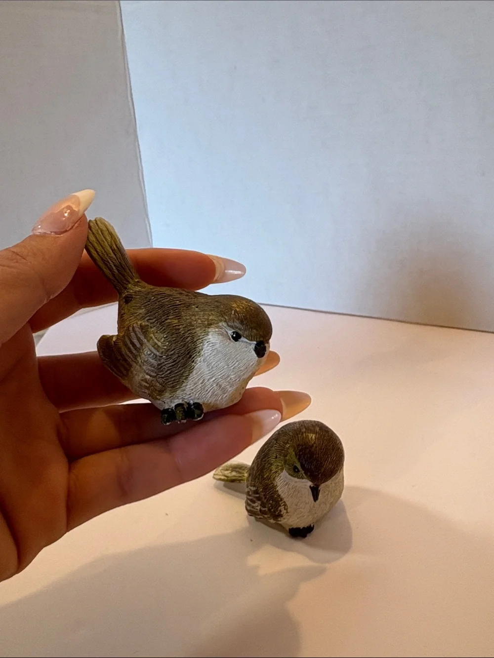 Vintage charming bird